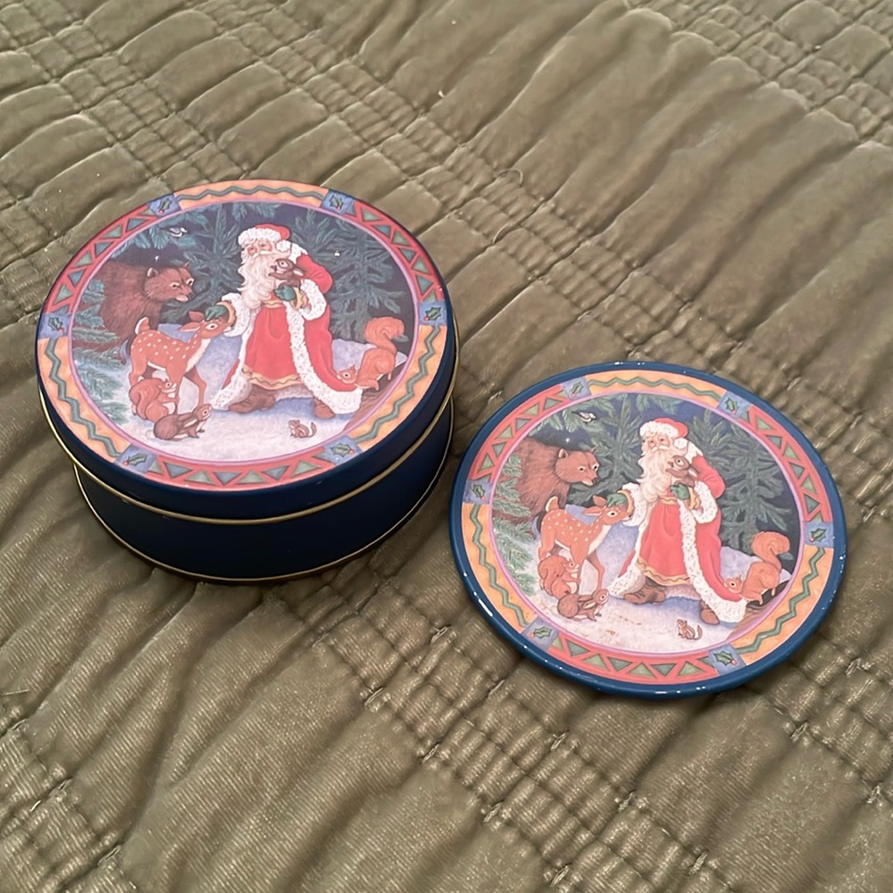 Christmas Coaster Set of 6 in Storage Tin